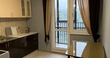 Mieszkanie 2 pokoi w Murino, Rosja