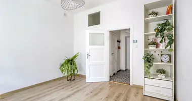 Mieszkanie 1 pokój w Warszawa, Polska