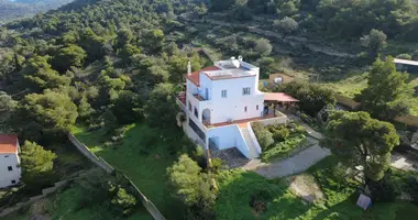 5 bedroom house in Kontos, Greece