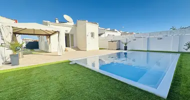Villa en Torrevieja, Španjolska