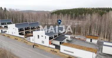 Apartamento 4 habitaciones en Jyvaskyla sub region, Finlandia