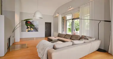Casa 5 habitaciones en Carnikavas pagasts, Letonia