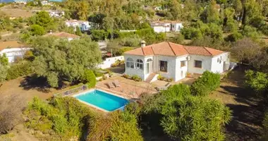 2 bedroom house in Manilva, Spain