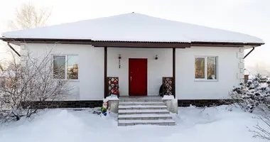 Mieszkanie 4 pokoi w Kalodziscanski sielski Saviet, Białoruś