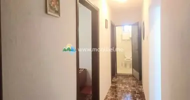 Mieszkanie 3 pokoi w Zgrade, Czarnogóra