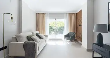 Apartamento 3 habitaciones en San Pedro Alcantara, Španjolska