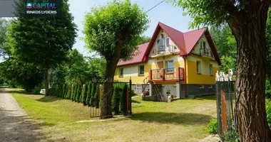 Dom w Dyczuny, Litwa