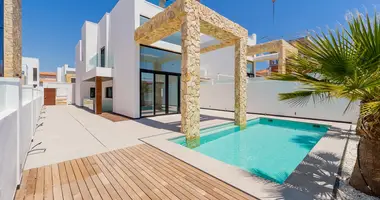 Villa 4 bedrooms in Torrevieja, Spain