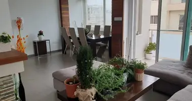 Mieszkanie 3 pokoi w Limassol, Cypr