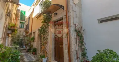 Villa 4 zimmer in Syrakus, Italien