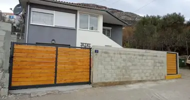 2 bedroom house in Susanj, Montenegro