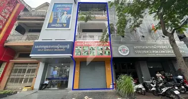 Casa 4 habitaciones en Sangkat Teuk Thla, Camboya