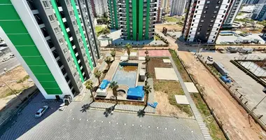 Appartement 2 chambres dans Mezitli, Turquie