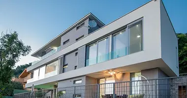 Villa 3 rooms in Kotor, Montenegro