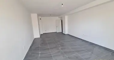 Wohnung 3 zimmer in Tirana, Albanien