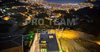 Villa 4 bedrooms in Alanya, Turkey