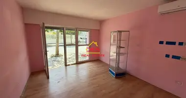 🆕🏢 BUSINESS PREMISES FOR RENT IN CENTRAL, VLORA   in Bashkia Vlore, Albania