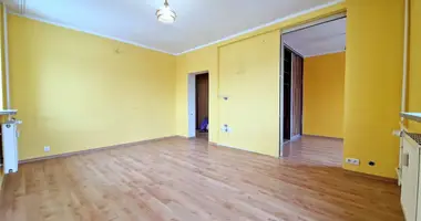 Wohnung 3 zimmer in Warschau, Polen