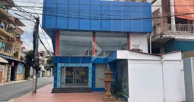 Коммерческое помещение 167 м² в Sangkat Tuol Tumpung Ti Muoy, Камбоджа