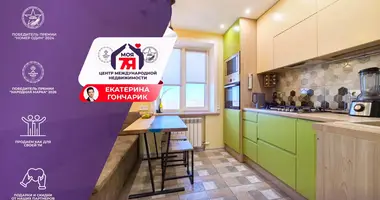 Apartamento 3 habitaciones en Slutsk, Belarús