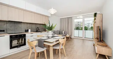 Mieszkanie 4 pokoi w Poznań, Polska