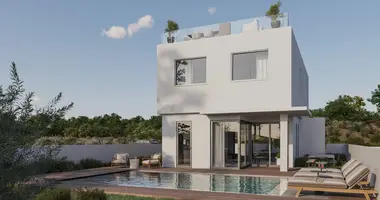 3 bedroom house in Chloraka, Cyprus