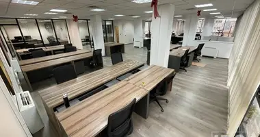 Office 375 m² in Tirana Municipality, Albania