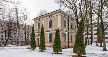 Доходный дом 1 062 м² в Рига, Латвия