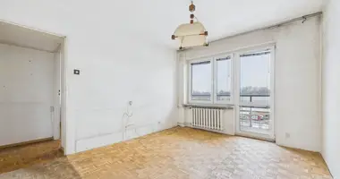 Квартира 4 комнаты в Варшава, Польша