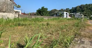 Grundstück in Senggigi, Indonesien