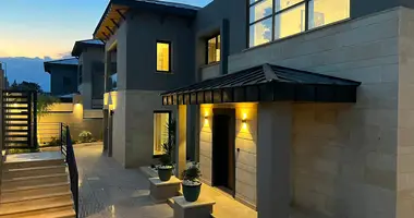 Villa 4 bedrooms in Agios Amvrosios, Northern Cyprus