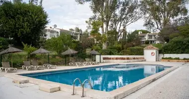 Haus 2 Schlafzimmer in Estepona, Spanien