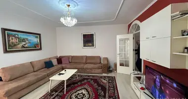Wohnung 3 zimmer in Tirana, Albanien