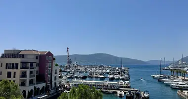 Appartement 4 chambres dans Tivat, Monténégro