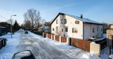 Haus 8 zimmer in Riga, Lettland