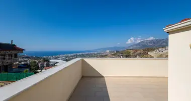 Apartamento 3 habitaciones en Kargicak, Turquía