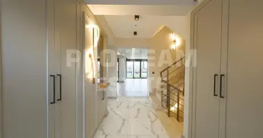 Villa 6 habitaciones en Aksu, Turquía