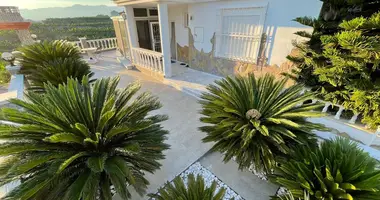 3 bedroom apartment in Mahmutlar, Turkey