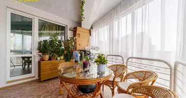 Wohnung 3 zimmer in Minsk, Belarus