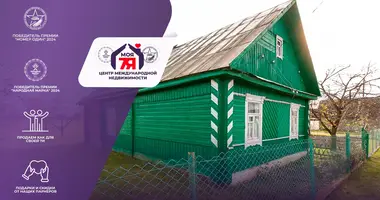 Casa en Maroski, Belarús