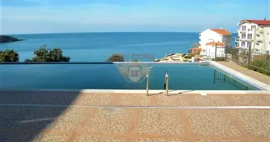 Casa 4 habitaciones en Montenegro