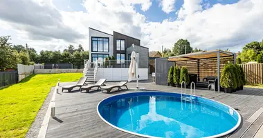 Chalet dans Ozyaritska Slabadski rural council, Bélarus