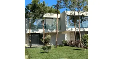 Villa 4 habitaciones en Ishem, Albania
