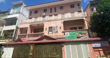 Haus 13 zimmer in Sangkat Boeng Prolit, Kambodscha