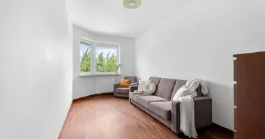 Commercial property 107 m² in Warsaw, Poland