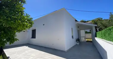 Wohnung 3 zimmer in Durrës, Albanien