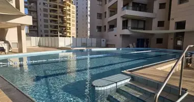 Apartamento 4 habitaciones en Netanya, Israel