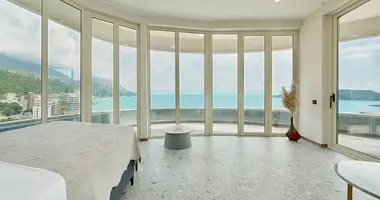 2 bedroom apartment in Becici, Montenegro
