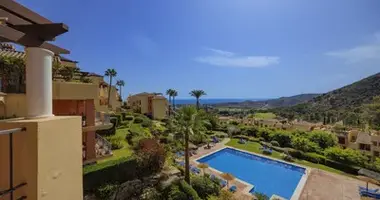 3 bedroom apartment in Benahavis, Spain