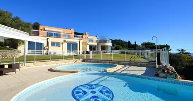 4-Schlafzimmer-Villa in Frankreich